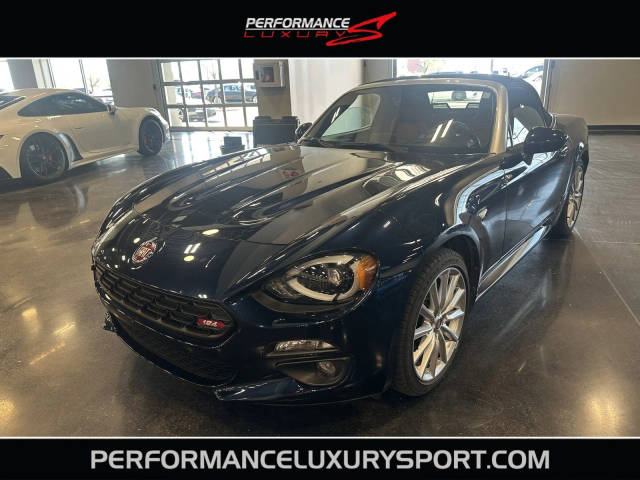 2018 FIAT 124 Spider Lusso RWD photo