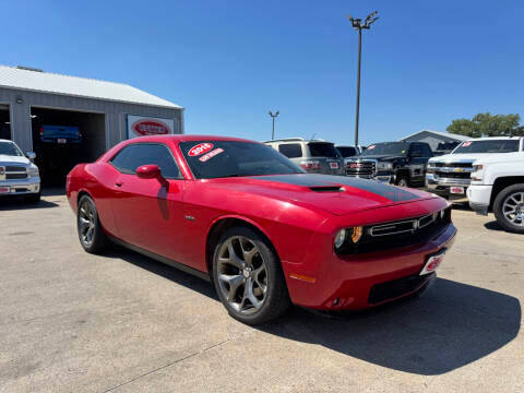 2015 Dodge Challenger R/T RWD photo