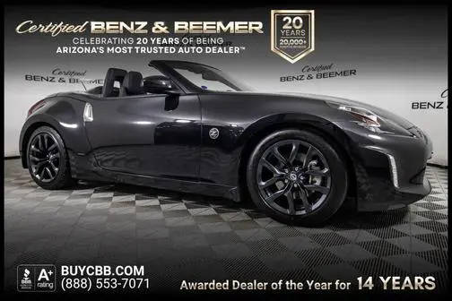 2018 Nissan 370Z Touring RWD photo