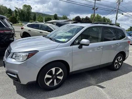 2018 Subaru Forester Limited AWD photo