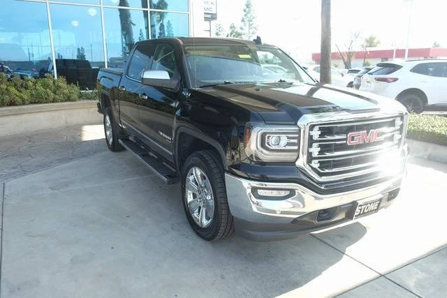 2018 GMC Sierra 1500 SLT 4WD photo