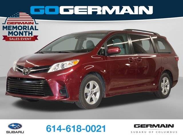 2018 Toyota Sienna LE FWD photo