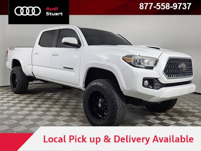 2018 Toyota Tacoma TRD Sport 4WD photo