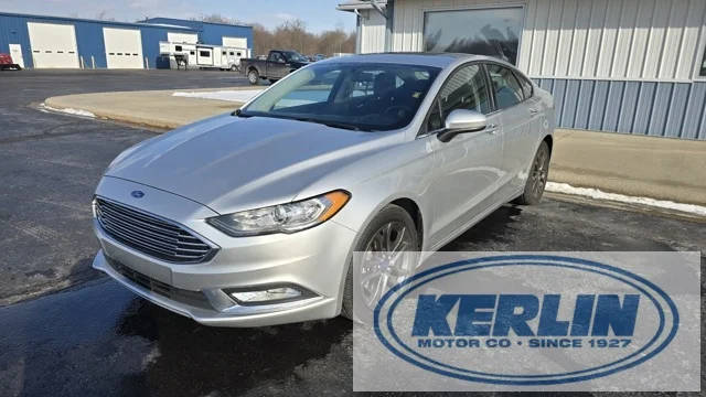 2018 Ford Fusion SE FWD photo