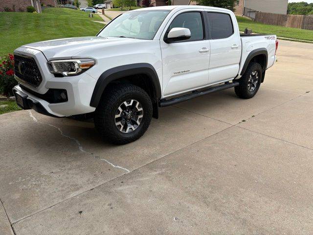 2018 Toyota Tacoma TRD Off Road 4WD photo