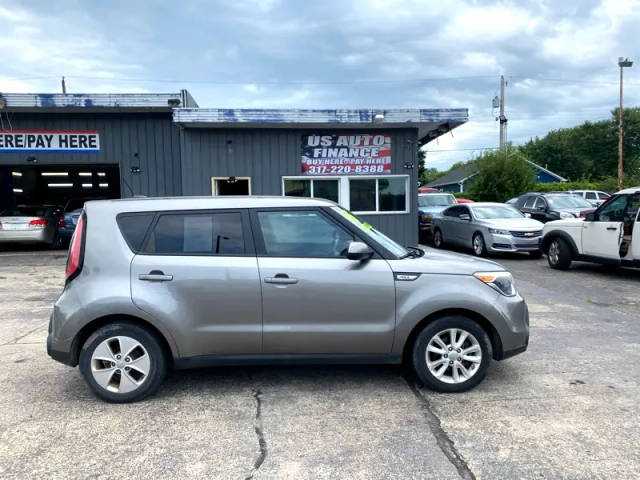 2015 Kia Soul Base FWD photo