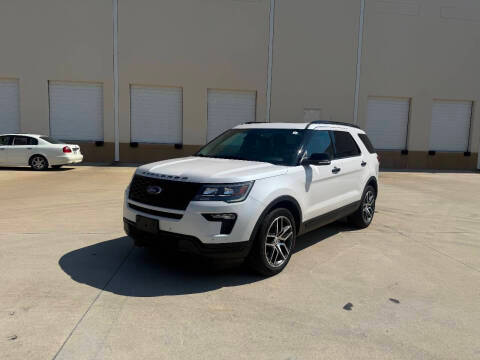 2018 Ford Explorer Sport photo