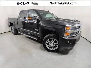 2018 Chevrolet Silverado 2500HD High Country 4WD photo