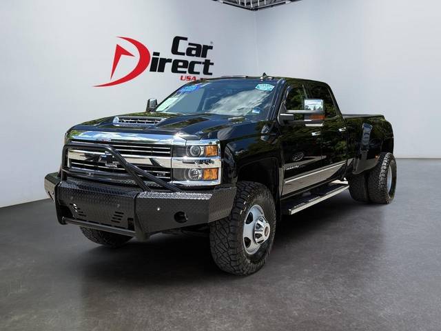 2018 Chevrolet Silverado 3500HD LTZ 4WD photo
