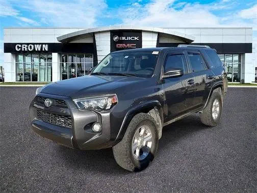 2018 Toyota 4Runner SR5 4WD photo