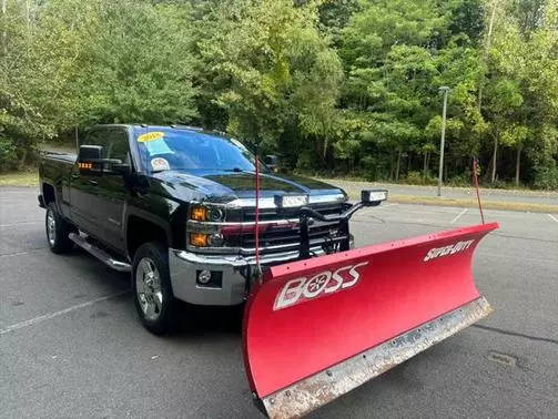 2018 Chevrolet Silverado 2500HD LT 4WD photo