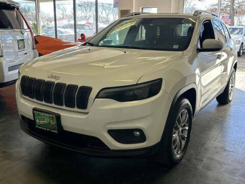 2019 Jeep Cherokee Latitude Plus 4WD photo