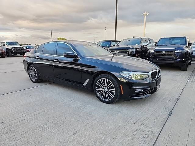 2018 BMW 5 Series 530i RWD photo