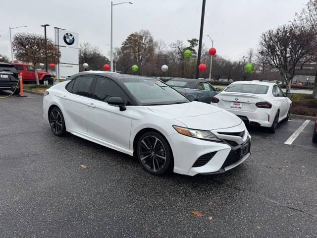 2018 Toyota Camry XSE V6 FWD photo