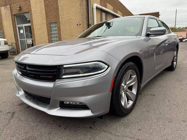 2017 Dodge Charger SXT RWD photo