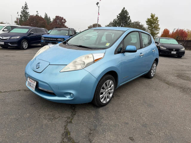 2015 Nissan Leaf S FWD photo