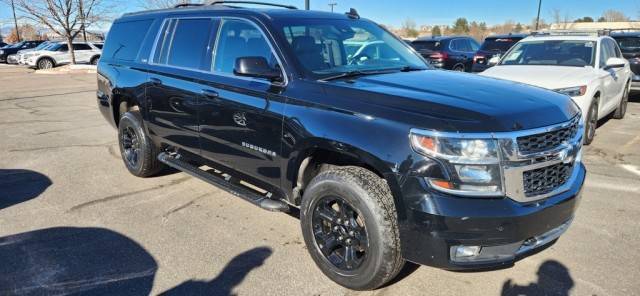 2018 Chevrolet Suburban LT 4WD photo