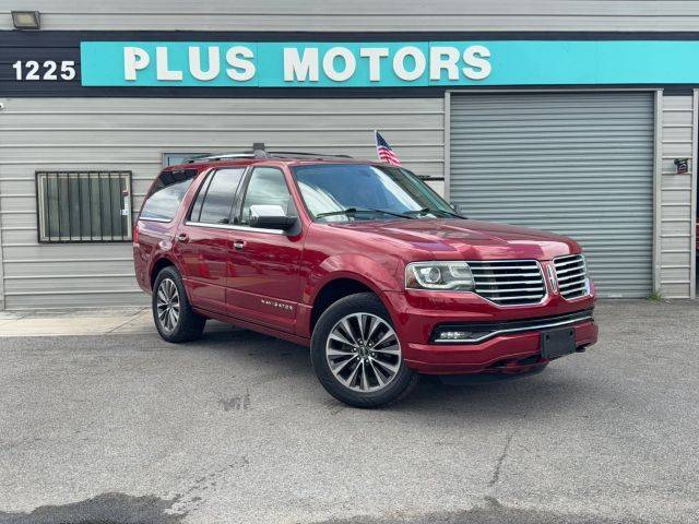 2015 Lincoln Navigator RWD photo