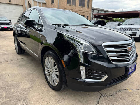 2018 Cadillac XT5 Luxury AWD AWD photo