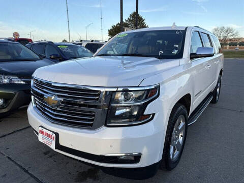2018 Chevrolet Suburban Premier 4WD photo