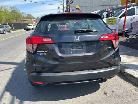 2018 Honda HR-V LX AWD photo