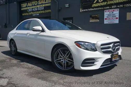 2018 Mercedes-Benz E-Class E 300 RWD photo