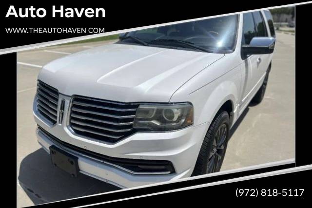 2015 Lincoln Navigator  RWD photo
