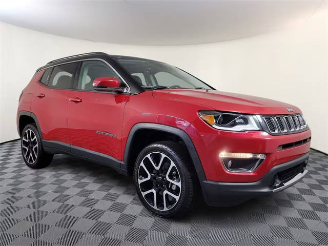 2018 Jeep Compass Limited 4WD photo