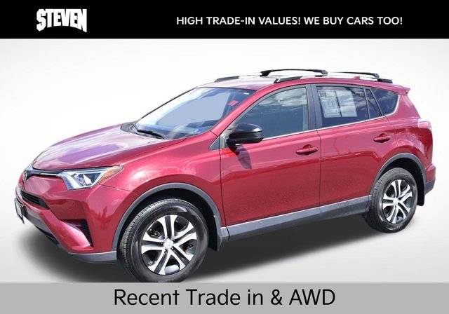 2018 Toyota RAV4 LE AWD photo