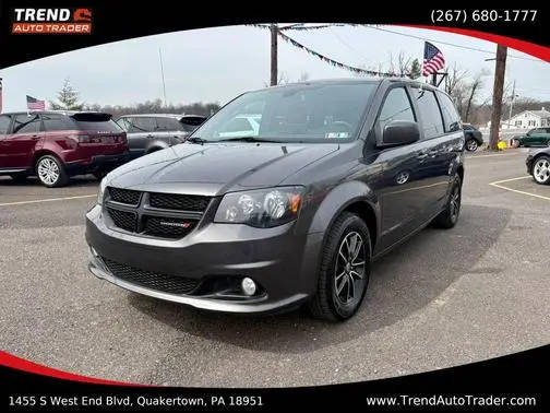 2018 Dodge Grand Caravan SXT FWD photo