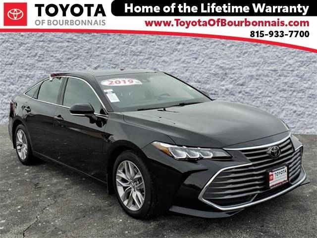 2019 Toyota Avalon XLE FWD photo