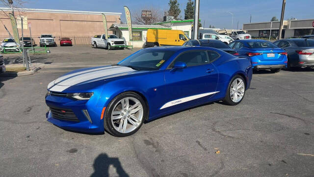 2018 Chevrolet Camaro 1LT RWD photo