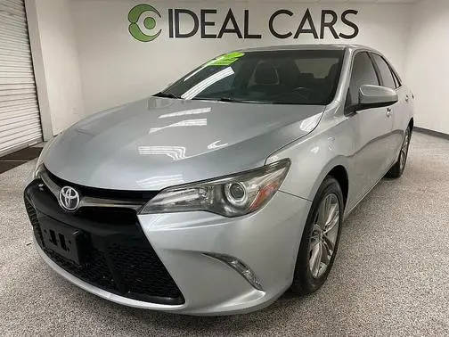 2017 Toyota Camry SE FWD photo