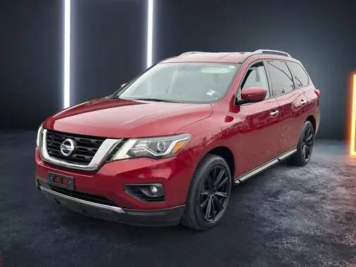 2017 Nissan Pathfinder SV FWD photo