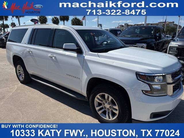 2017 Chevrolet Suburban LT 4WD photo