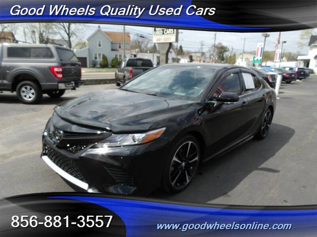 2018 Toyota Camry XSE FWD photo