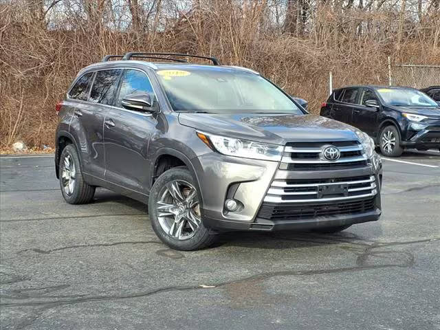 2018 Toyota Highlander Limited Platinum AWD photo