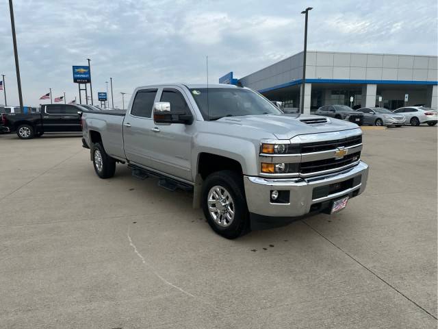 2018 Chevrolet Silverado 3500HD LTZ 4WD photo