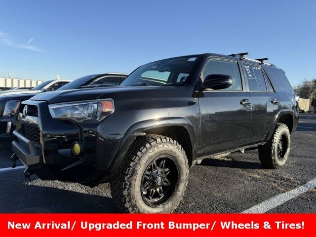 2018 Toyota 4Runner TRD Off Road Premium 4WD photo