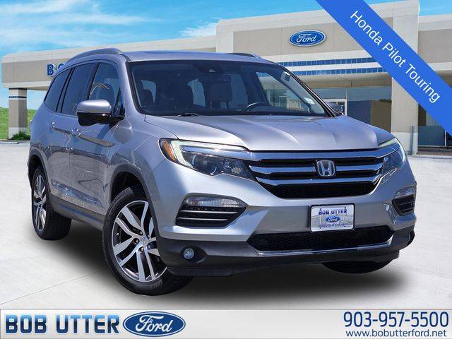 2018 Honda Pilot Touring AWD photo