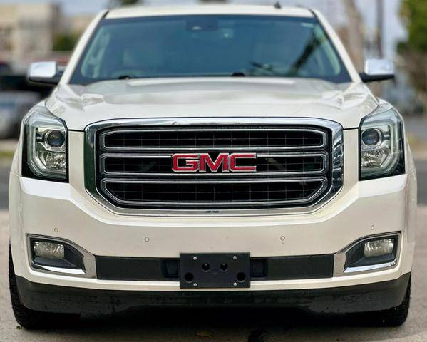 2015 GMC Yukon XL SLT RWD photo