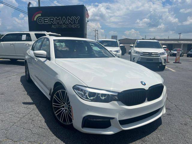 2018 BMW 5 Series 530i RWD photo