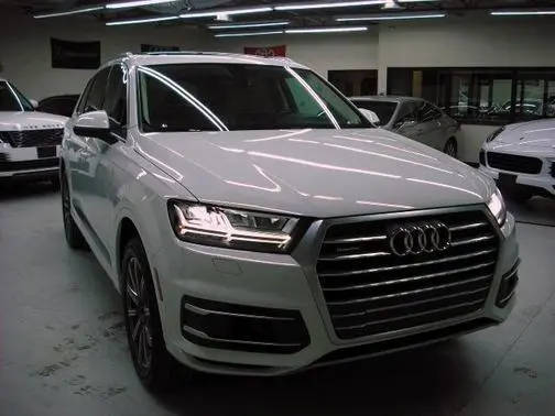 2017 Audi Q7 Prestige AWD photo