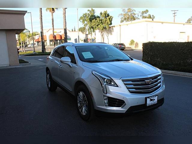 2017 Cadillac XT5 Luxury FWD FWD photo