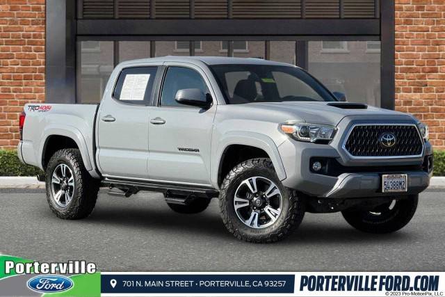 2018 Toyota Tacoma TRD Sport 4WD photo