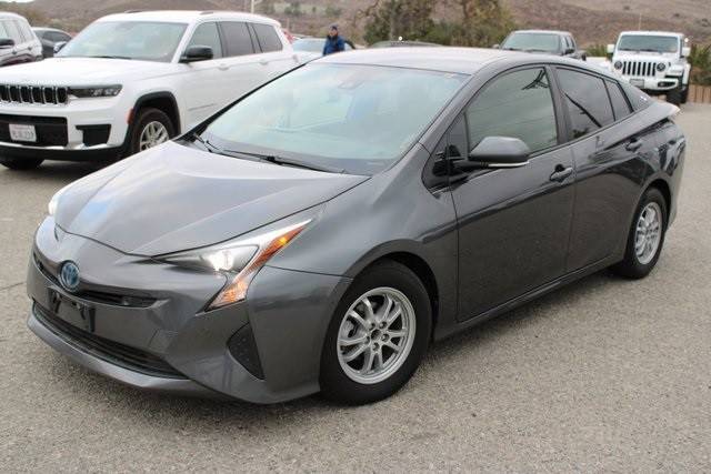 2018 Toyota Prius Two FWD photo