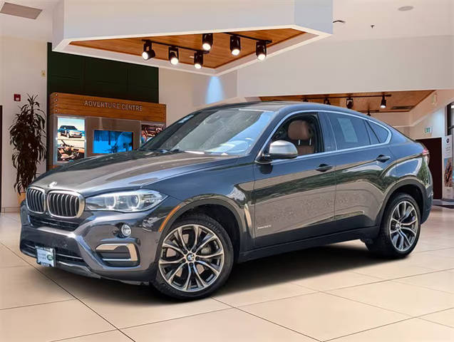 2018 BMW X6 xDrive50i AWD photo