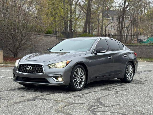 2018 Infiniti Q50 3.0t LUXE AWD photo