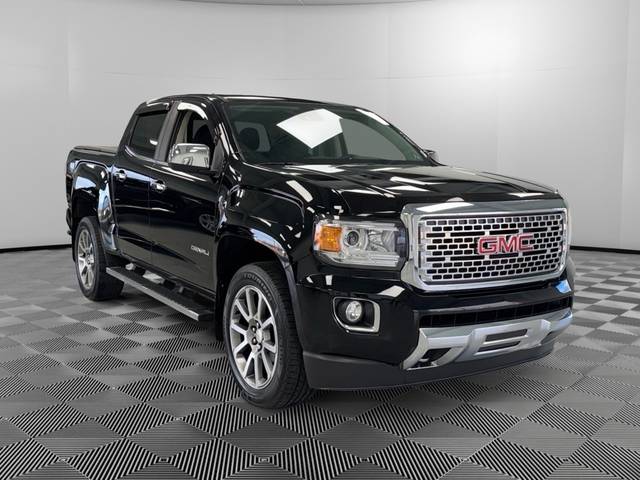 2018 GMC Canyon 4WD Denali 4WD photo