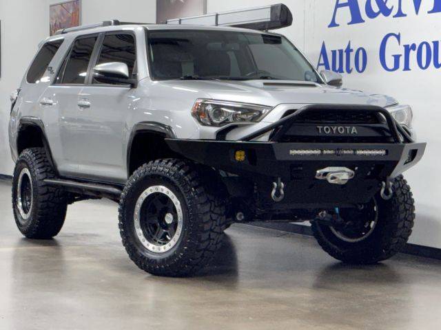 2018 Toyota 4Runner TRD Off Road Premium 4WD photo